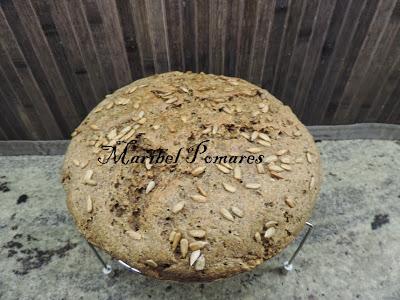 Pan integral de calabacin con semillas de amapola, sésamo, linaza y girasol.