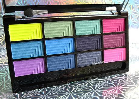 FREEDOM Makeup PRO 12 Chasing Rainbow Eyeshadow Palette FREEDOM Makeup PRO 12 Chasing Rainbow Eyeshadow Palette