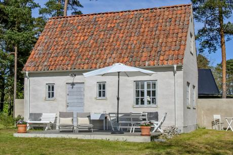 vacaciones nordicas lugares idilicos estilo nórdico estilo escandinavo Casita de verano en Gotland suecia casas playa y bosque suecia casas de vacaciones nórdicas casas de vacaciones blog decoracion interiores alojamiento suecia 