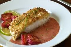 Filete de fletán a la parrilla con fresas de California (4 porciones)