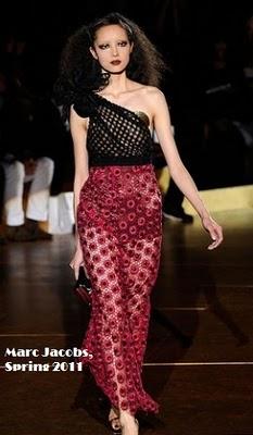 Leighton Meester con un vestido de crochet de Marc Jacobs. ¿Te gusta o te disgusta?