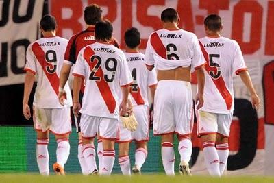 APERTURA 2010: ADIÓS ÁNGEL