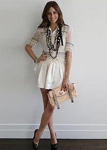 Trucos para vestir si tienes poco pecho