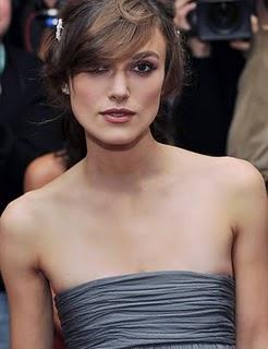 Trucos para vestir si tienes poco pecho