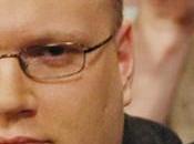 Agredido brutalmente periodista ruso diario 'Kommersant'