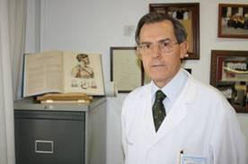 El profesor Alberto Gómez Alonso, miembro de honor de la Asociación Española de Cirujanos