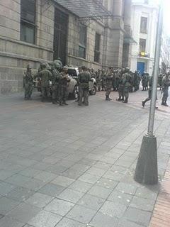 Autosecuestro en primera fila