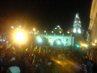 Autosecuestro en primera fila