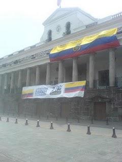 Autosecuestro en primera fila