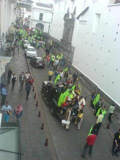 Autosecuestro en primera fila