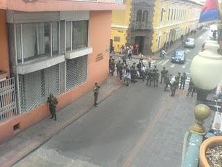 Autosecuestro en primera fila