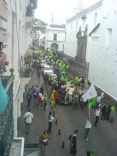 Autosecuestro en primera fila