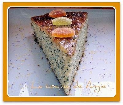 BIZCOCHO DE SEMILLAS DE AMAPOLA Y CÍTRICOS