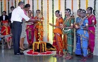 Los Obama celebran Diwali