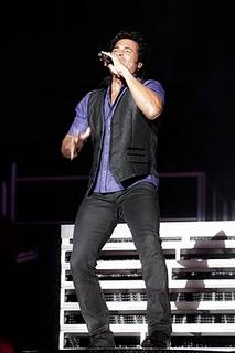 CHAYANNE GIRA 2010