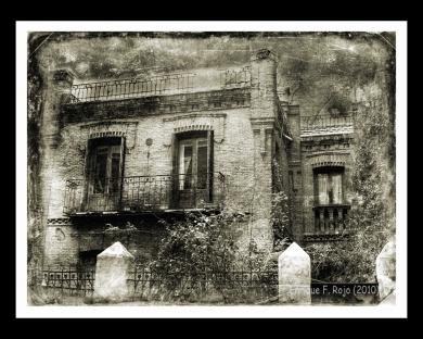 Ladrillo viejo neomudéjar