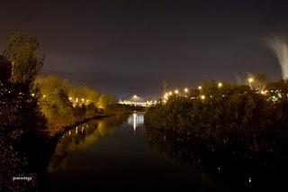 LA CIUDAD EN LA NOCHE