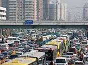 maac-chorrada. gran atasco.