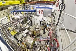 Se producen y atrapan átomos de antimateria en el CERN