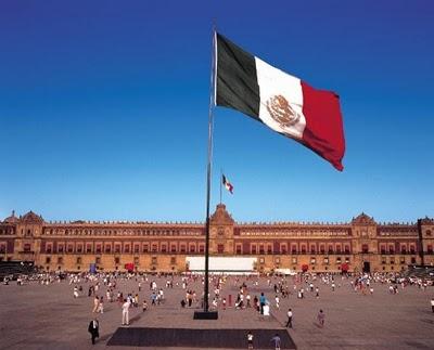 ¡Feliz Cumpleaños: México!