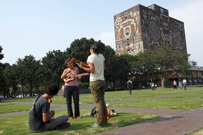 ¡Feliz Cumpleaños: México!