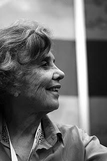 La piel del cielo, Elena Poniatowska