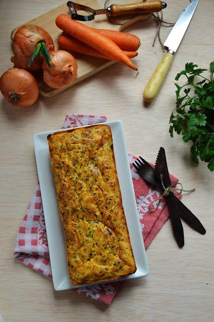 Pastel de cebolla y zanahoria