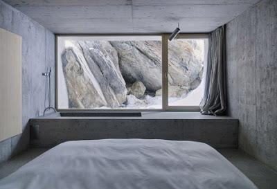 Refugio de Hormigon Minimalista