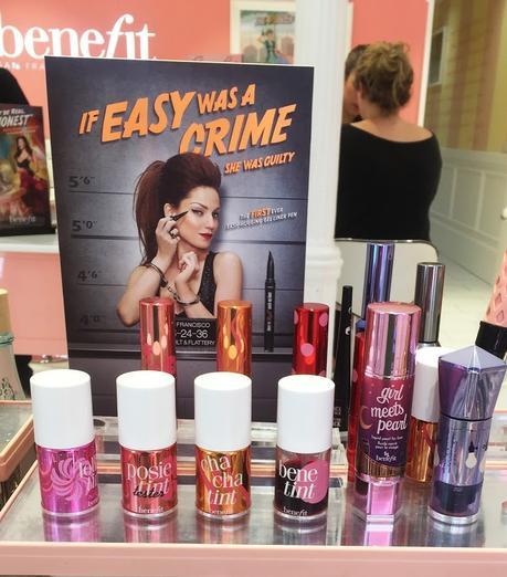 Visita la Boutique Benefit en Madrid y #coloreatumirada