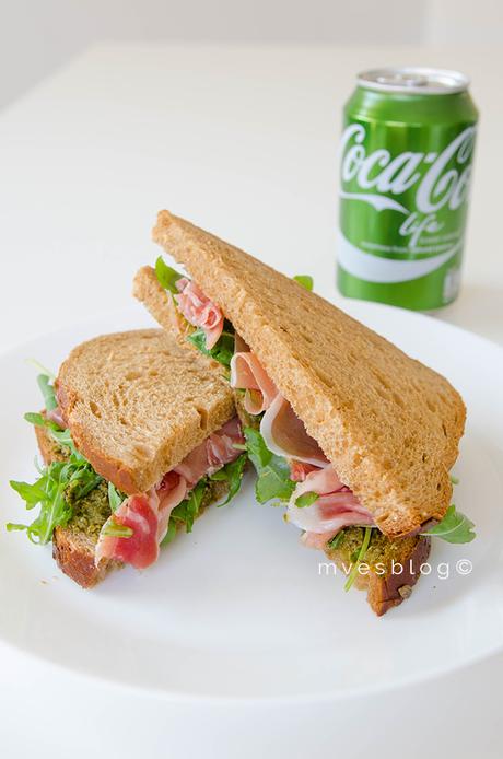 RECETA PASO A PASO SANDWICH JAMÓN SERRANO Y PESTO