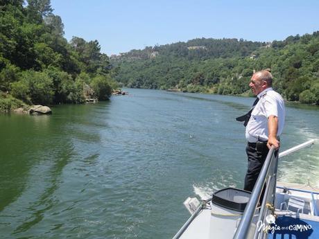 Navegación por el río Douro y la sensación de pasar una esclusa IMG_0131