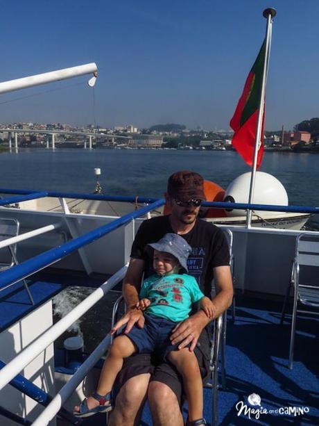 Navegación por el río Douro y la sensación de pasar una esclusa IMG_0022