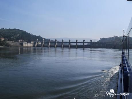Navegación por el río Douro y la sensación de pasar una esclusa IMG_0061