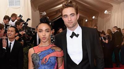 Robert Pattinson olvida su boda con FKA Twigs