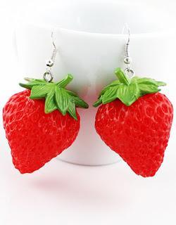 http://www.shein.com/Red-Strawberries-Dangle-Earrings-p-138525-cat-1757.html?utm_source=thecherryblossomworld.blogspot.com&utm_medium=blogger&url_from=thecherryblossomworld