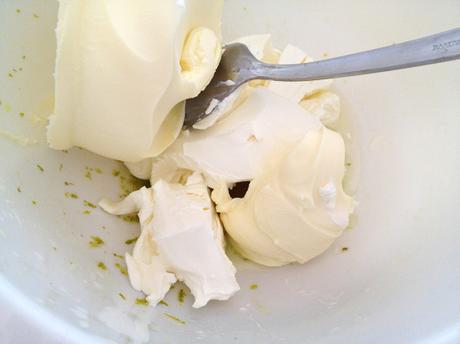 tartas frutas de verano tartas fáciles Tarta de queso y cerezas recetas delikatissen recetas con picotas postres delikatissen cerezas postres 