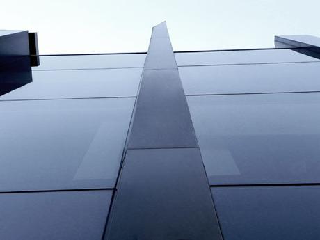 DETALLES DE FACHADA: EDIFICIO GIBO DISEÑADO POR A-CERO