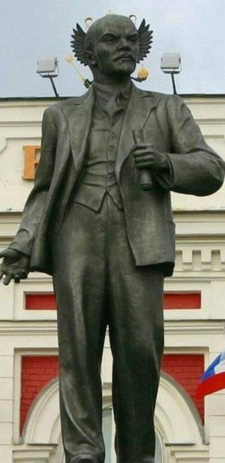 25 fotos de curiosas y estatuas raras