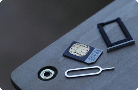 Los smartphones de Samsung y Apple podrían dejar de usar tarjetas SIM físicas