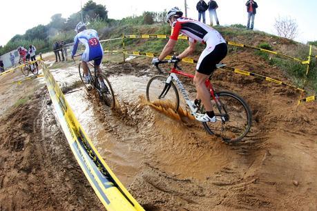 CICLOCROSS: CICLISMO EN CONDICIONES CLIMÁTICAS EXTREMAS.