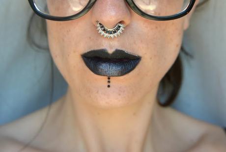 My Lippies: Black Glitter Lips // Morritos: Negro Brillante