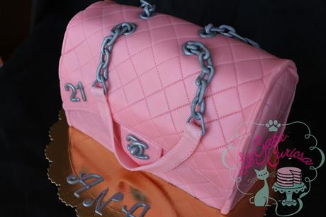 TARTA FONDANT BOLSO PARA ANA