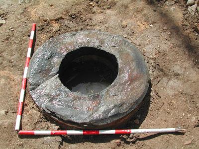 Arquitectura del Agua: Brocales de Aljibes y Pozos de Toledo