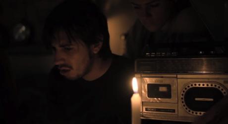 Fotograma de La caverna de Sebastián Cordero