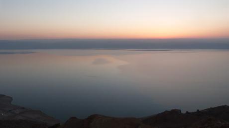 Atardecer desde el mirador del Mar Muerto