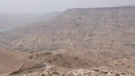 Paisajes camino de Petra