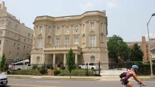 Cuba-USA: la embajada que nadie veía