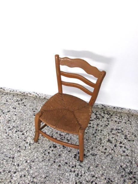 Regalos que hacen los contenedores y cómo limpiar una damajuana