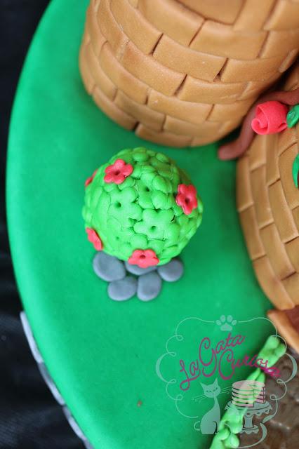 TARTA FONDANT CASTILLO PARA SIR JOSE & LADY TAMARA