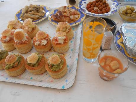 UN DÍA DE PISCINA,A LA BARCELONA D' ABANS, D' AVUI I DE SEMPRE...20-07-2015...!!!